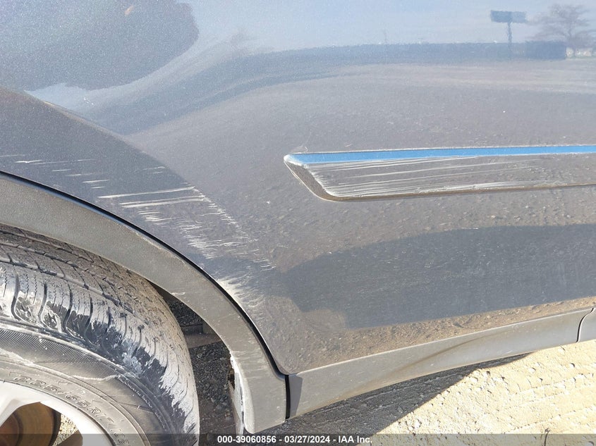 2013 TOYOTA RAV4 XLE - JTMRFREV2DD007920