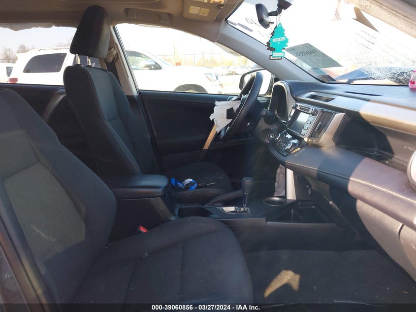 2013 TOYOTA RAV4 XLE - JTMRFREV2DD007920