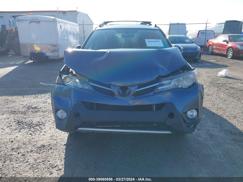 2013 TOYOTA RAV4 XLE - JTMRFREV2DD007920