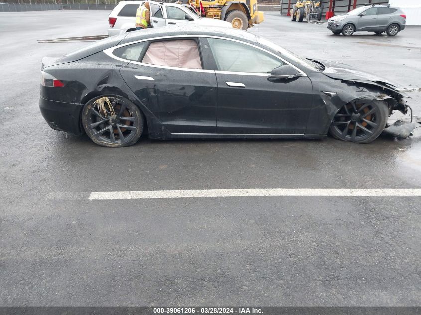 5YJSA1E2XJF234249 2018 Tesla Model S 100D/75D/P100D