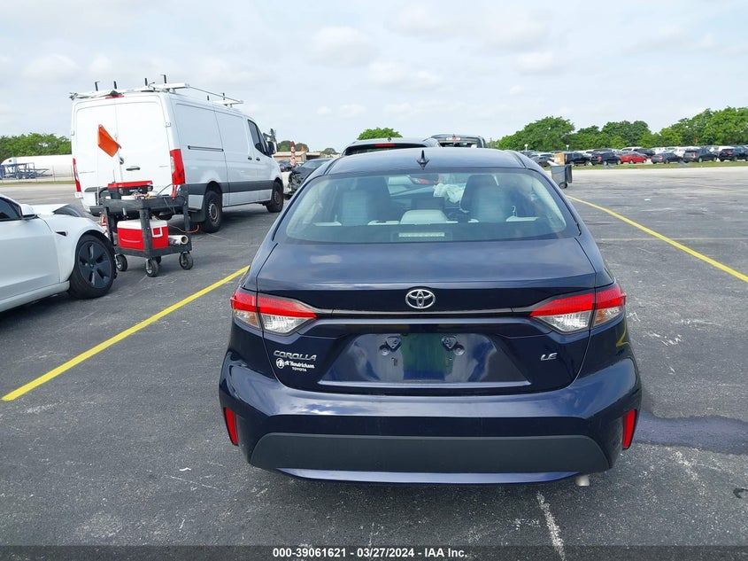 VIN 5YFEPMAE2NP332330 2022 TOYOTA COROLLA LE