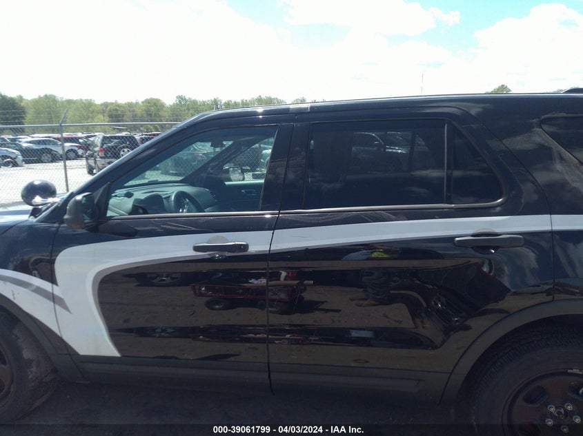 VIN 1FM5K8AR4KGA28496 2019 FORD POLICE INTERCEPTOR UTILITY