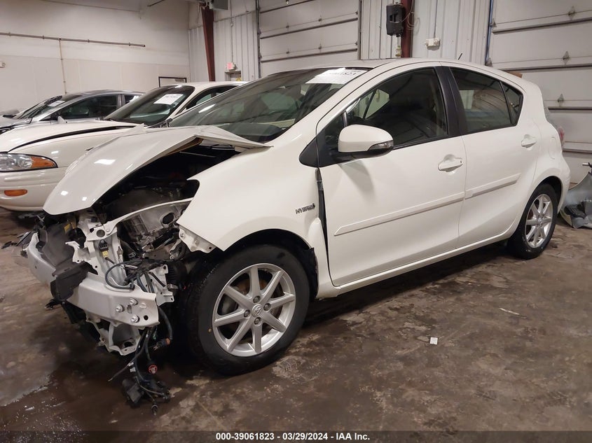 2012 Toyota Prius C Three VIN: JTDKDTB30C1008958 Lot: 39061823