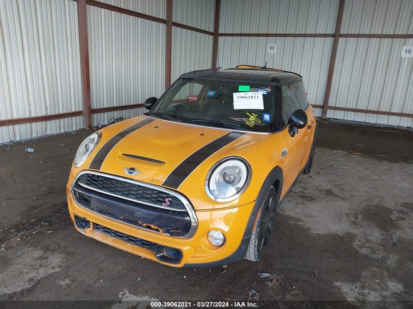 2018 Mini Hardtop Cooper S VIN: WMWXP7C5XJ3B95275 Lot: 39062021