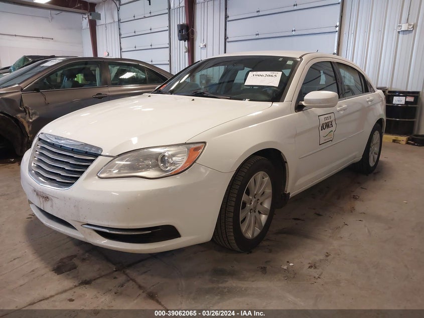 2014 CHRYSLER 200 TOURING - 1C3CCBBG3EN194810