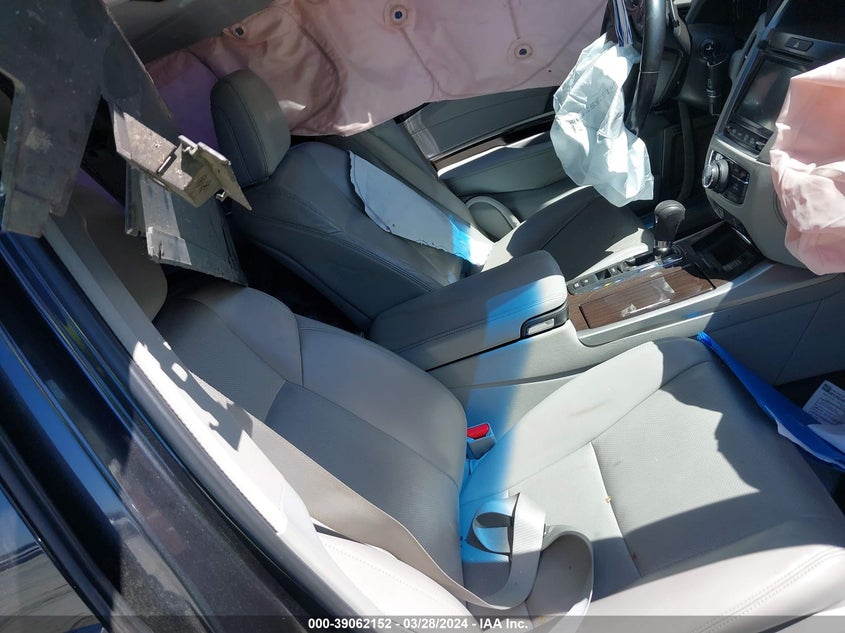 2015 Acura Rlx VIN: JH4KC1F98FC001768 Lot: 39062152