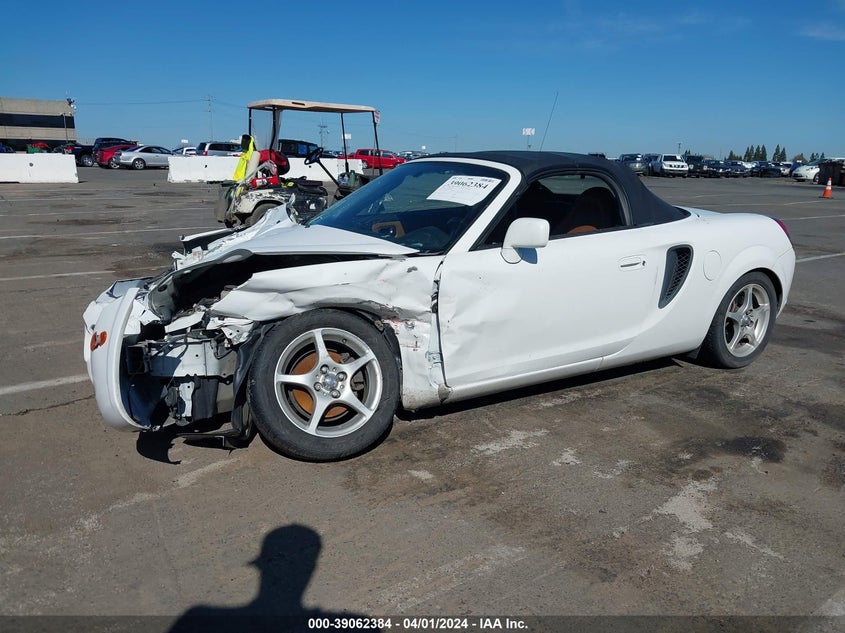 2002 Toyota Mr2 Spyder VIN: JTDFR320920050879 Lot: 39062384