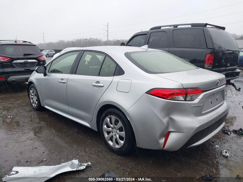 2022 Toyota Corolla Le VIN: JTDEPMAE0NJ229797 Lot: 39062580