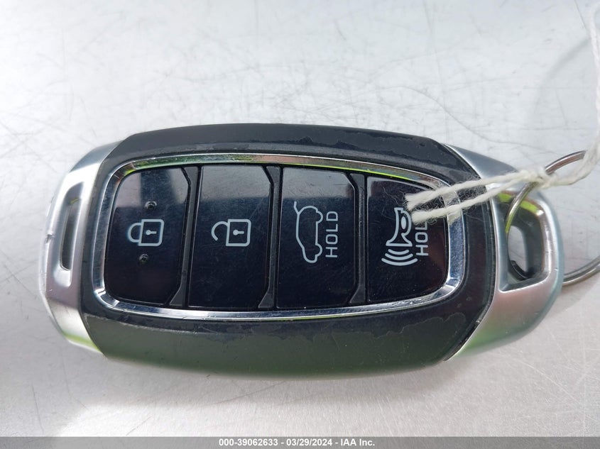 VIN 5NMS53AA6KH106281 2019 HYUNDAI SANTA FE LIMITED 2.0T