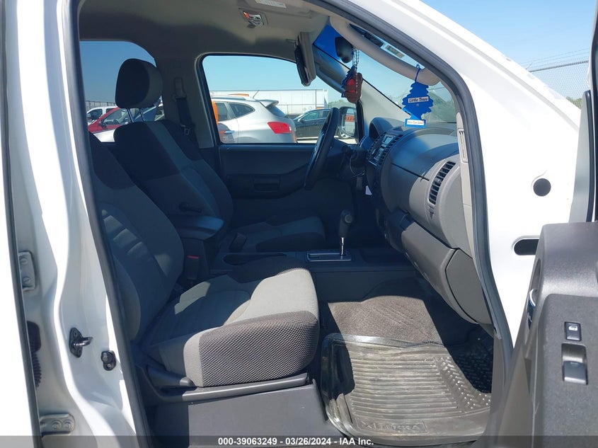 2005 Nissan Xterra S VIN: 5N1AN08U95C646183 Lot: 39063249