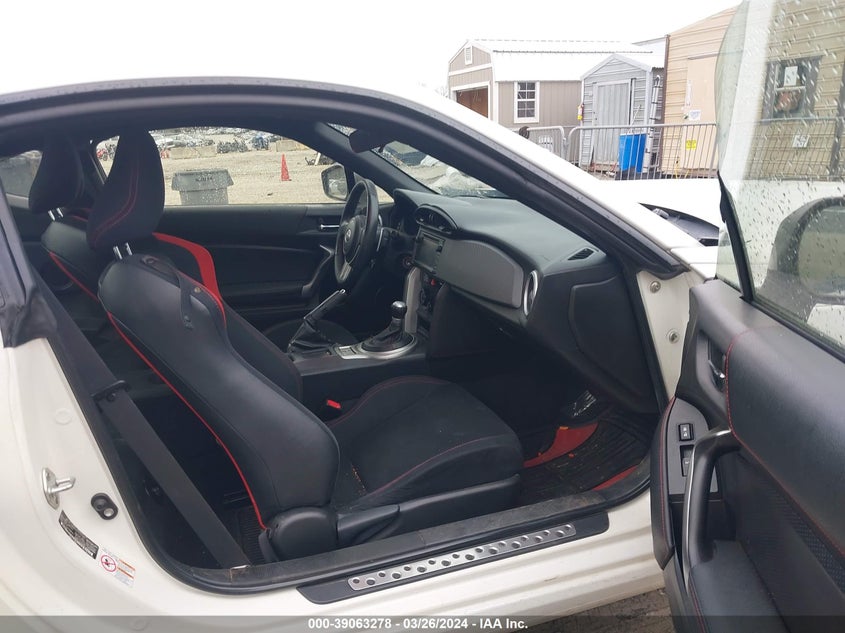 2015 Scion Fr-S VIN: JF1ZNAA15F8701381 Lot: 39063278