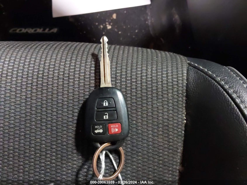 2014 TOYOTA COROLLA S PLUS - 5YFBURHEXEP024059