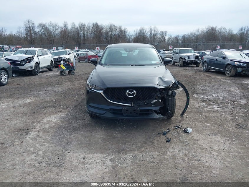 VIN JM3KFBBM7J0457786 2018 MAZDA CX-5 SPORT