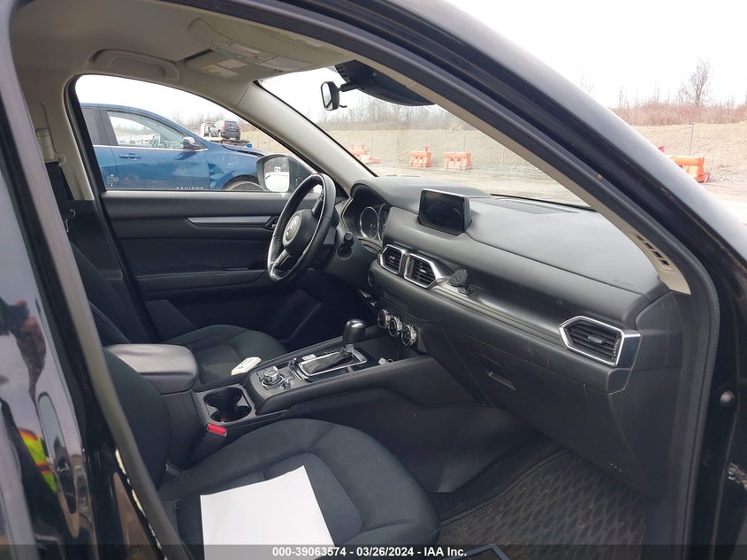 VIN JM3KFBBM7J0457786 2018 MAZDA CX-5 SPORT