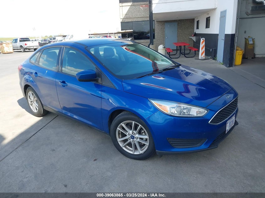 VIN 1FADP3F25JL328608 2018 FORD FOCUS SE