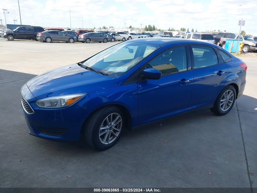 VIN 1FADP3F25JL328608 2018 FORD FOCUS SE