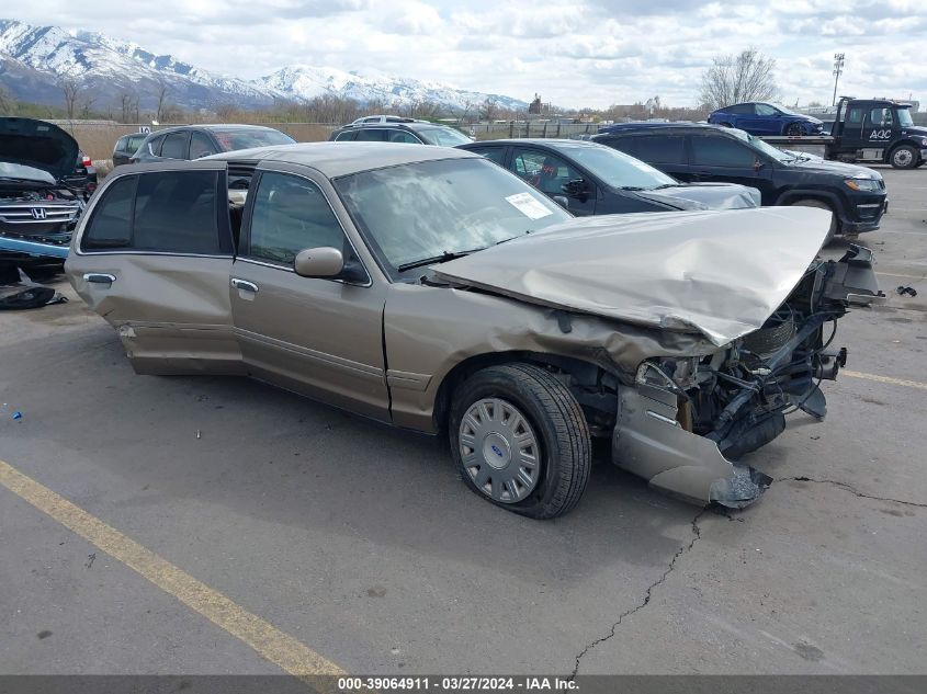 2FAFP71W83X125910 2003 Ford Crown Victoria Police