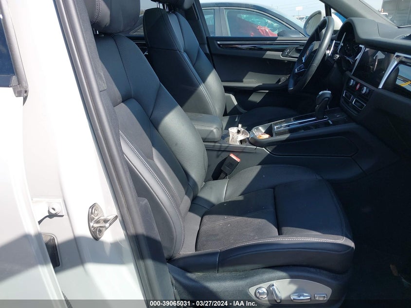 2023 PORSCHE MACAN 2.0L I4   N(VIN: WP1AA2A50PLB11260