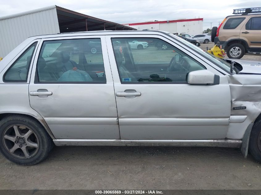 1998 Volvo S70 Glt VIN: YV1LS5671W2554812 Lot: 39065869