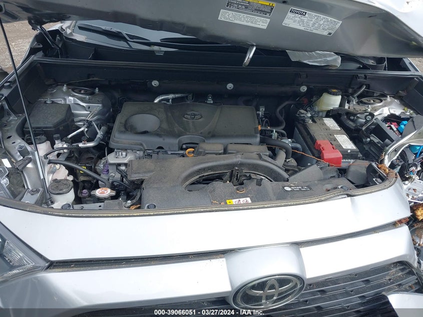 VIN 2T3G1RFV6MC142746 2021 TOYOTA RAV4 LE