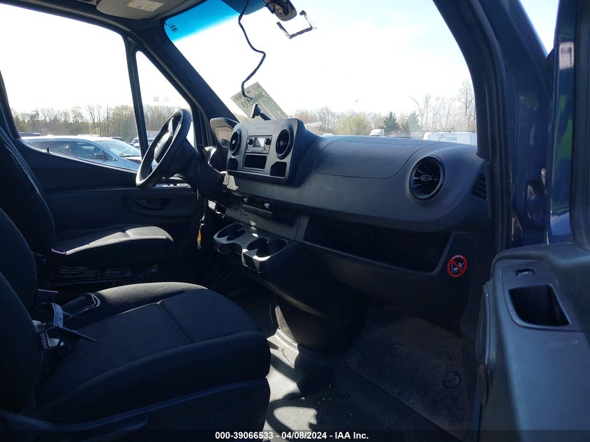 2019 Mercedes-Benz Sprinter 2500 High Roof V6 VIN: WD4PF1CD5KP149120 Lot: 39066533