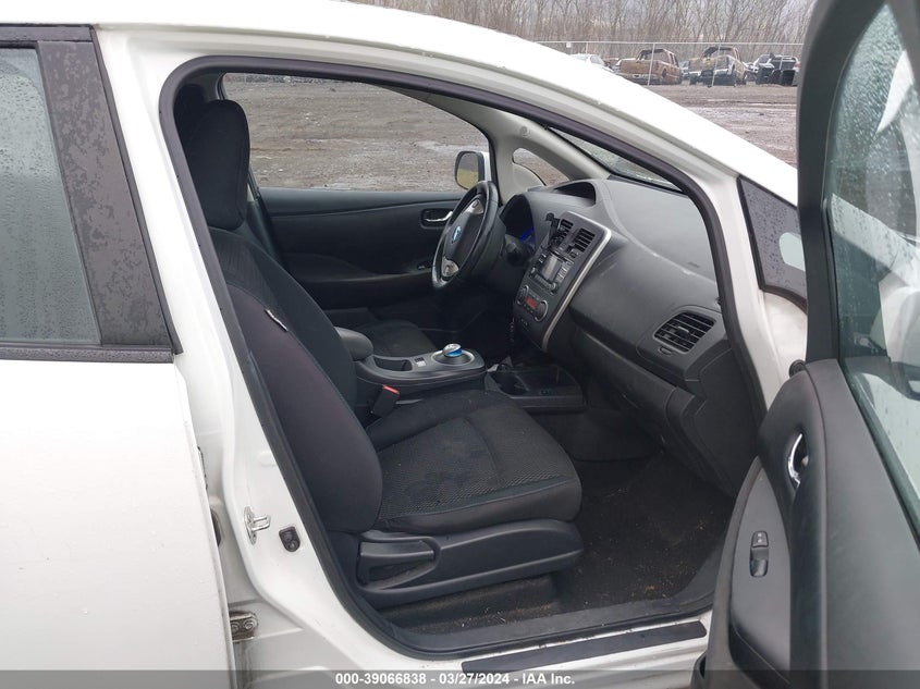 2015 Nissan Leaf S VIN: 1N4AZ0CP5FC307289 Lot: 39066838