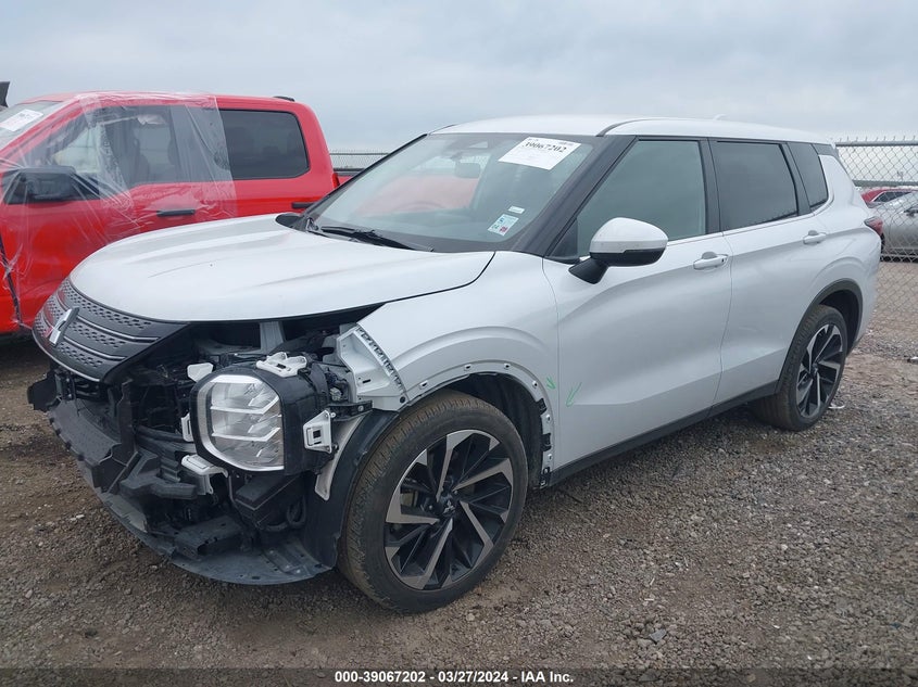 2023 MITSUBISHI OUTLANDER SE/SE BLACK EDITION/SE TE - JA4J3UA81PZ030728