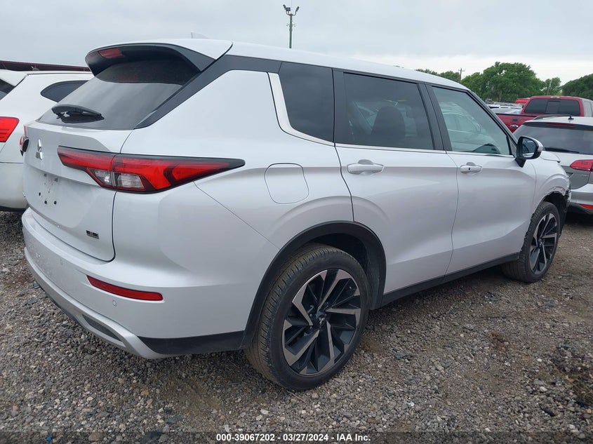 2023 MITSUBISHI OUTLANDER SE/SE BLACK EDITION/SE TE - JA4J3UA81PZ030728