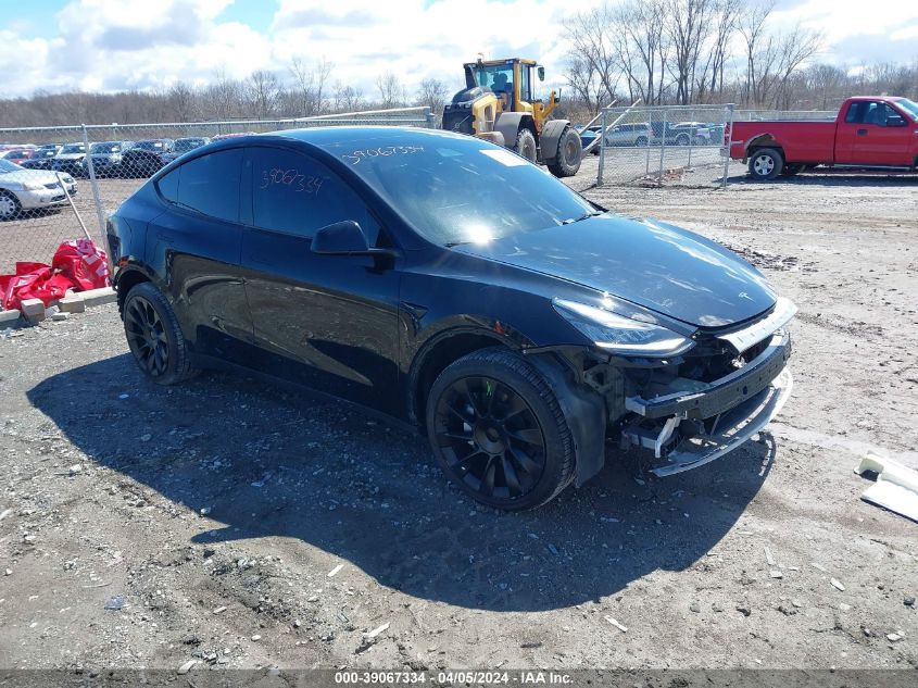 2022 TESLA MODEL Y LONG RANGE DUAL MOTOR ALL-WHEEL DRIVE - 7SAYGDEE2NF480936