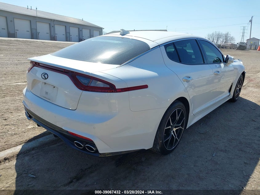 2018 Kia Stinger VIN: KNAE15LA9J6017072 Lot: 39067432