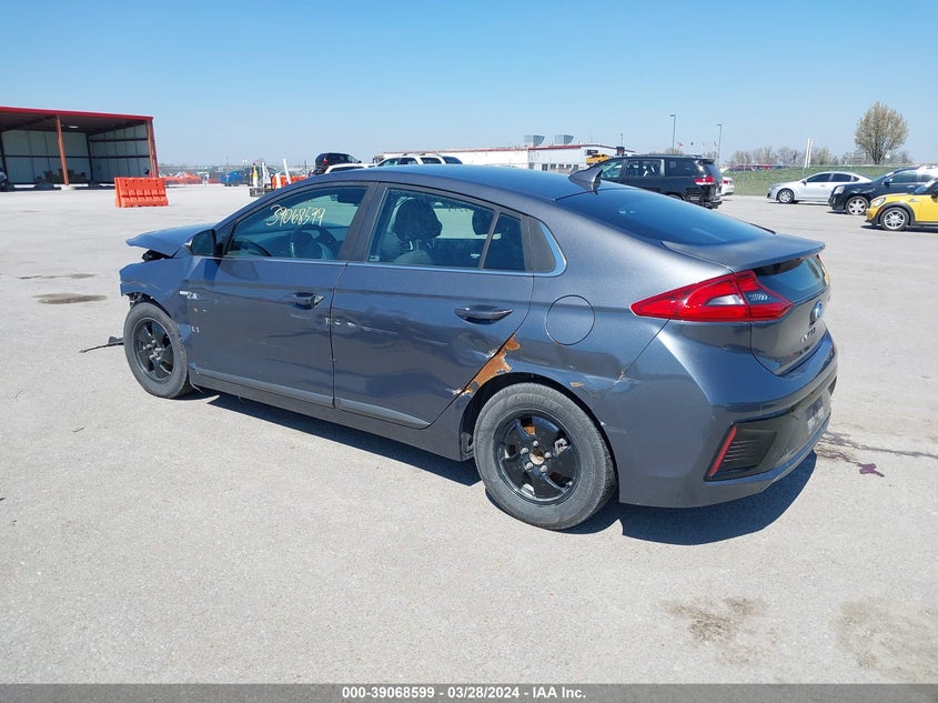 2017 Hyundai Ioniq Hybrid Sel VIN: KMHC75LC4HU018061 Lot: 39068599