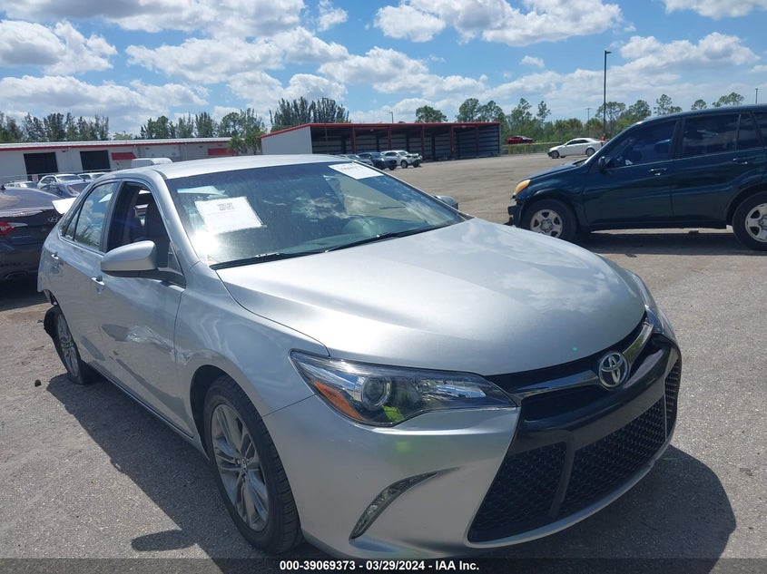 TOYOTA CAMRY LE/XLE/SE/XSE 2017