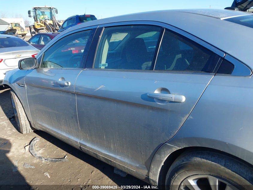 2010 FORD TAURUS VIN: 1FAHP2EW7AG151794