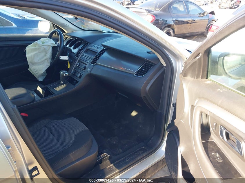 2010 FORD TAURUS VIN: 1FAHP2EW7AG151794