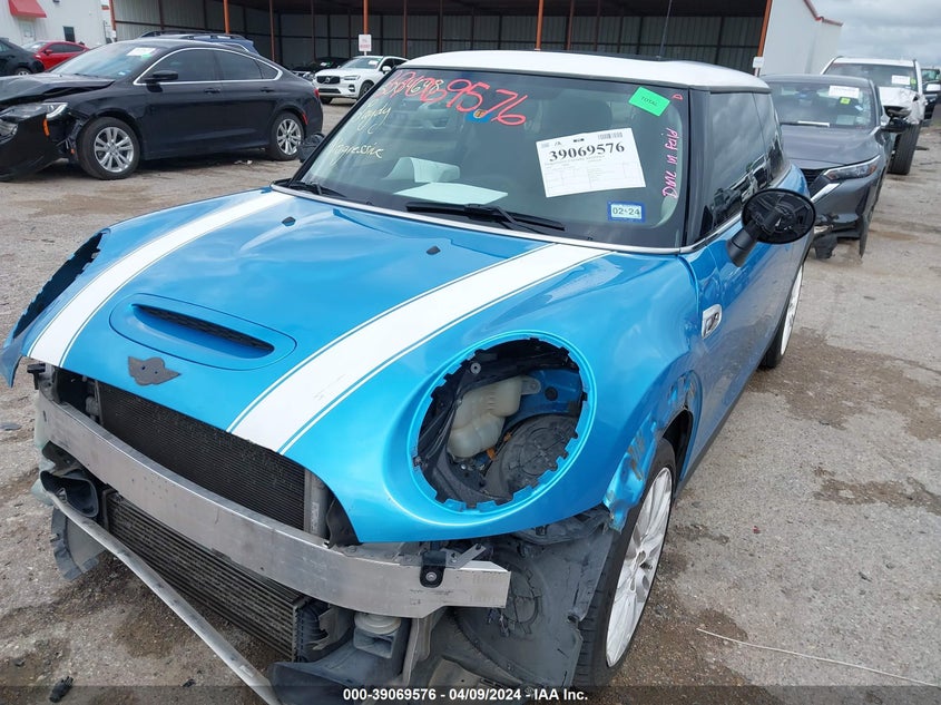 2016 Mini Hardtop Cooper S VIN: WMWXP7C52G2A42999 Lot: 39069576