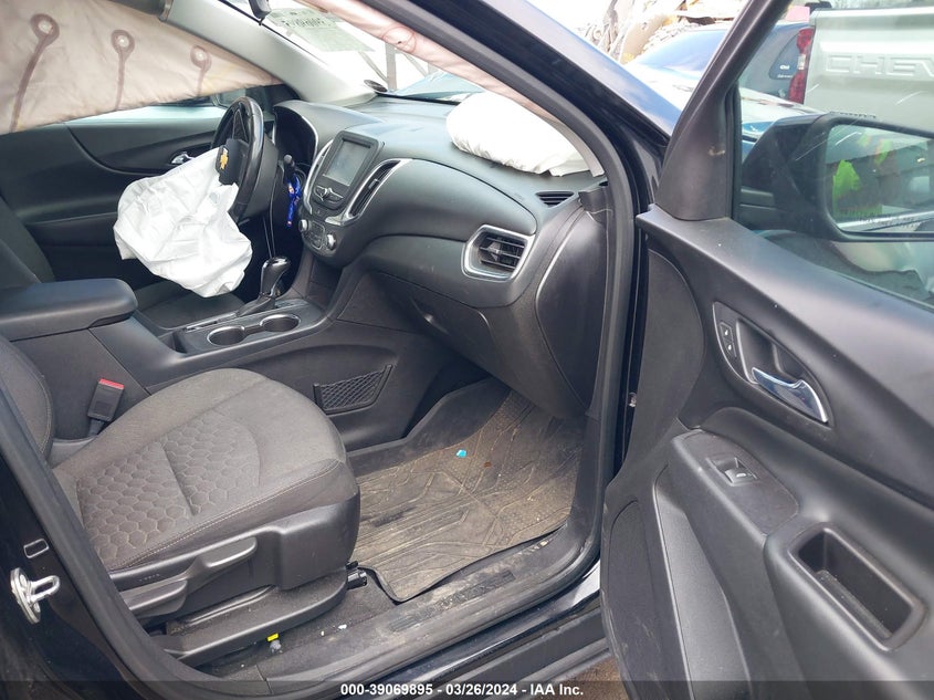 VIN 2GNAXJEV3J6232019 2018 CHEVROLET EQUINOX LT