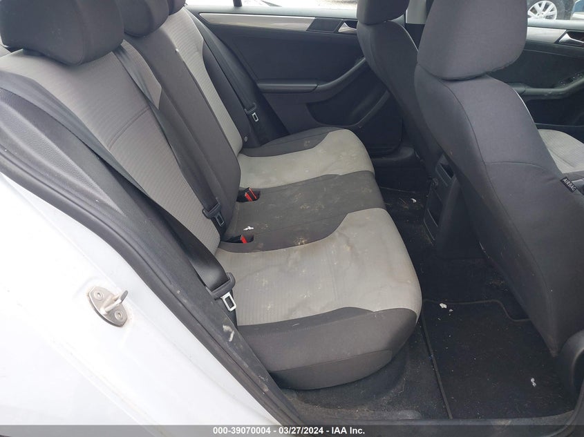 VIN 3VW2B7AJ9HM397166 2017 VOLKSWAGEN JETTA S