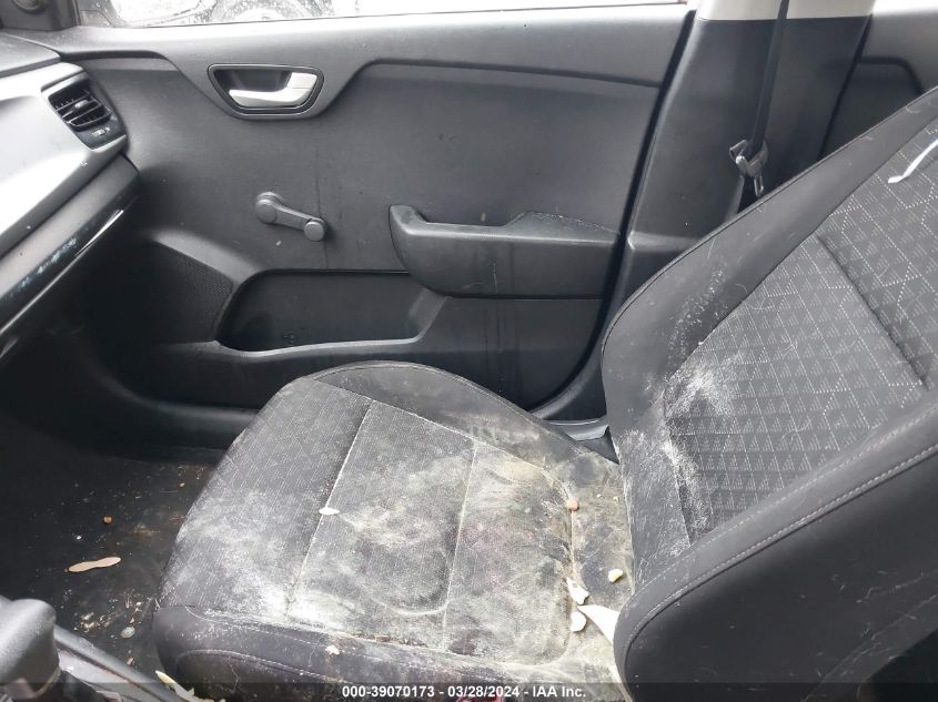 3KPA24AB5JE125834 2018 Kia Rio Lx