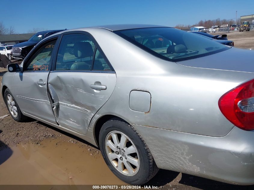 2004 Toyota Camry Xle V6 VIN: 4T1BF30K34U581840 Lot: 39070273