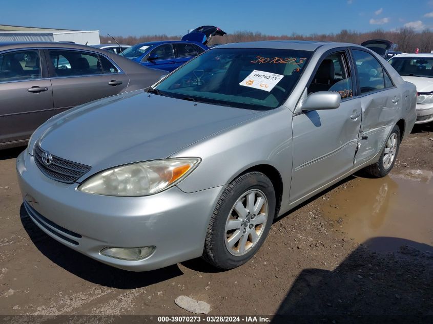 2004 Toyota Camry Xle V6 VIN: 4T1BF30K34U581840 Lot: 39070273