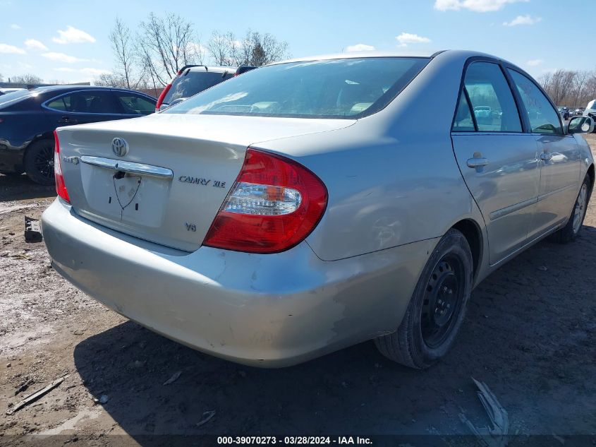 2004 Toyota Camry Xle V6 VIN: 4T1BF30K34U581840 Lot: 39070273