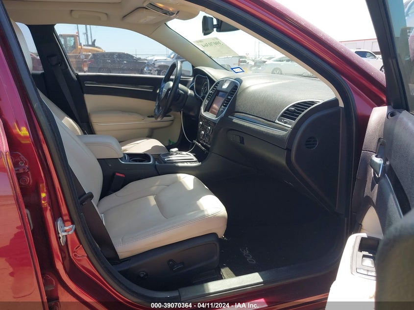 2017 CHRYSLER 300 LIMITED - 2C3CCAAG2HH631964