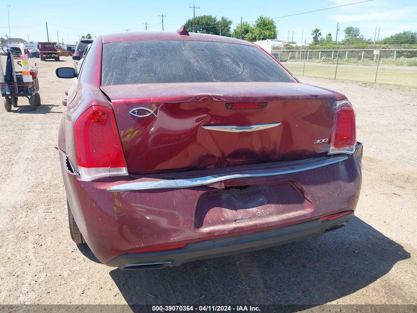 2017 CHRYSLER 300 LIMITED - 2C3CCAAG2HH631964