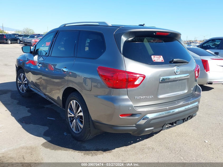 VIN 5N1DR2MN6HC647341 2017 NISSAN PATHFINDER SV