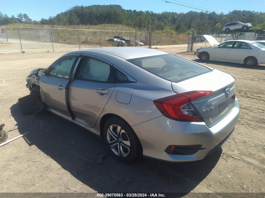 VIN 19XFC2F55HE047060 2017 HONDA CIVIC LX