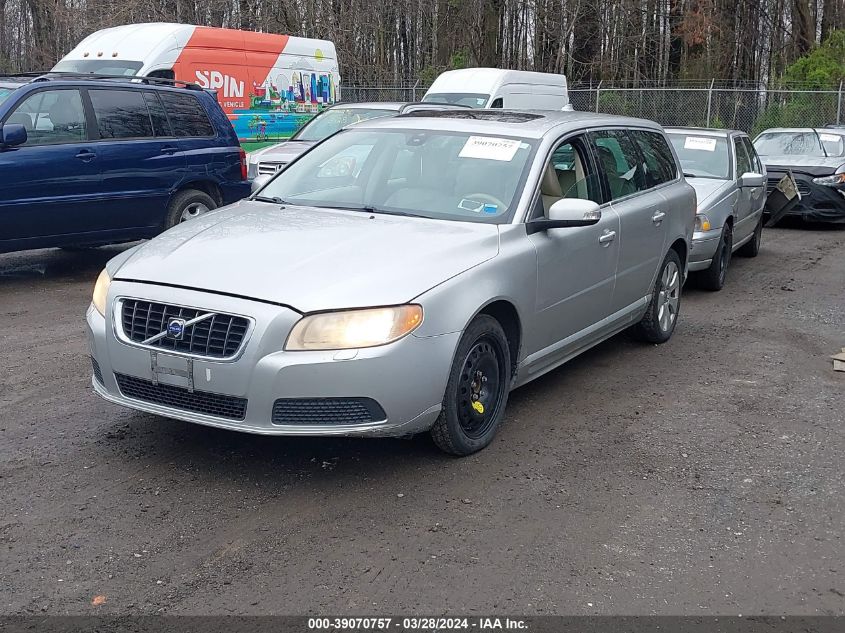 2008 Volvo V70 3.2 VIN: YV1BW982581052211 Lot: 39070757