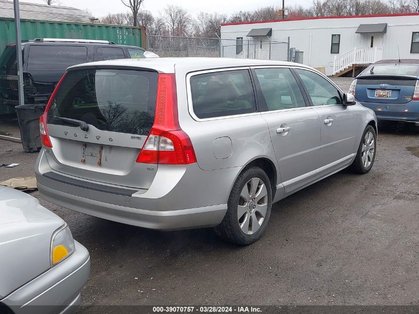 2008 Volvo V70 3.2 VIN: YV1BW982581052211 Lot: 39070757