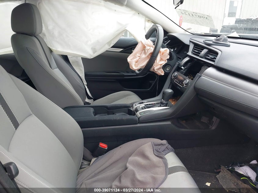 VIN 19XFC2F50HE053381 2017 HONDA CIVIC LX