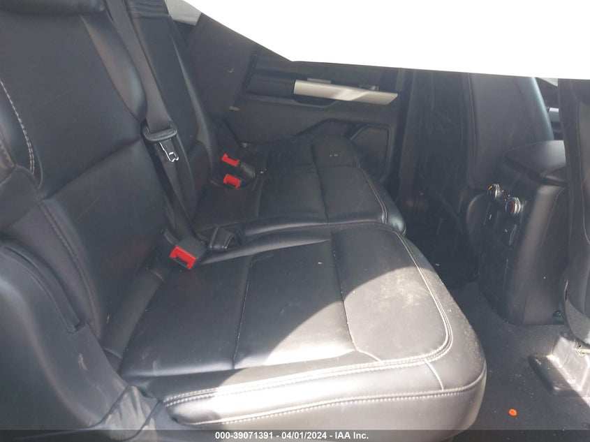 2022 FORD EXPLORER VIN: 1FMSK8DH8NGB26733