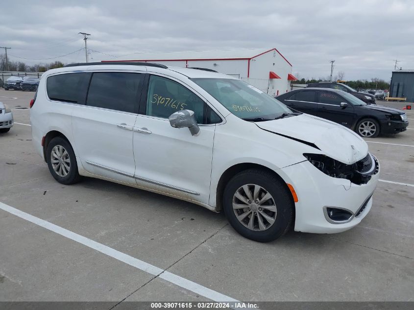 2017 Chrysler Pacifica Touring-L VIN: 2C4RC1BG1HR532602 Lot: 39071615